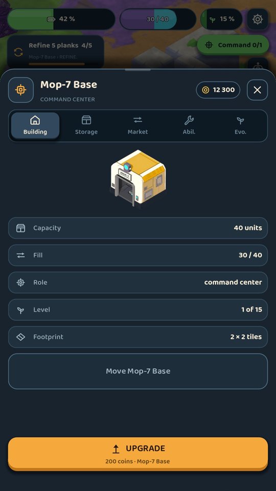The Mop-7 Base screen: capacity, role, level and the Upgrade button